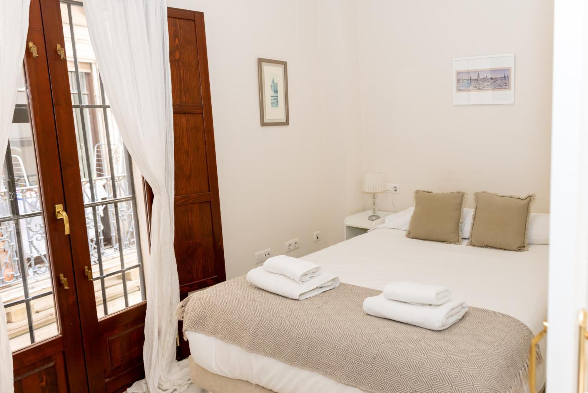 Charming & Quiet Apartment In Plaza Del Salvador Séville Extérieur photo